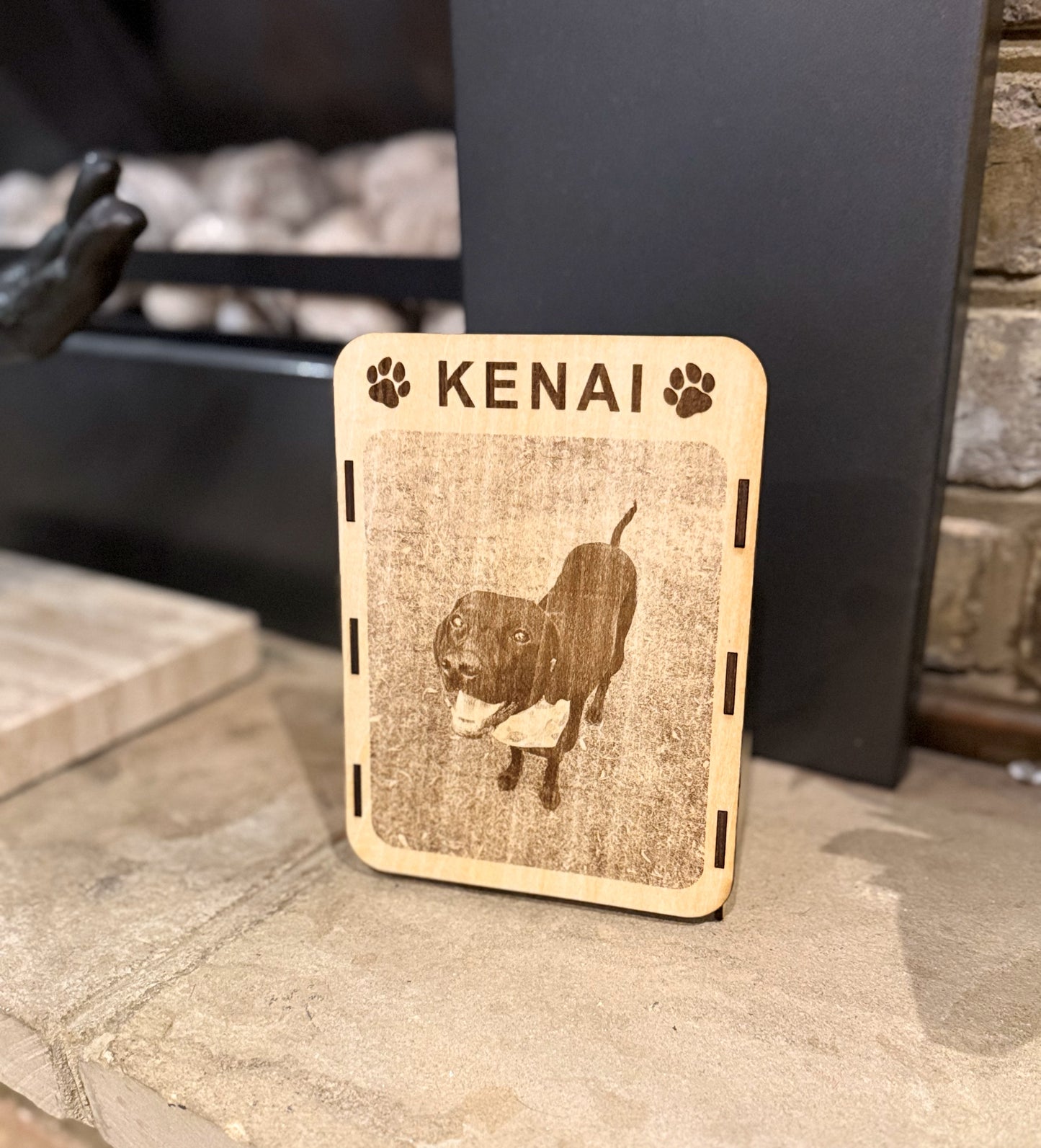 Laser Engraved Pet Picture Stand